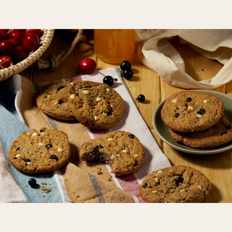 Soft Cookies White Chocolate & Berry